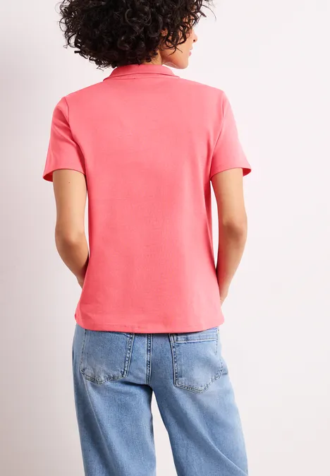 Kurzarm Poloshirt in Rippstruktur striking coral Kurzarm Poloshirt in Rippstruktur striking coral