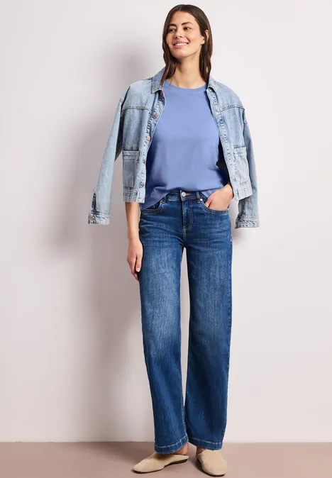 T-shirt à col rond avec détail de cœur drift blue T-shirt à col rond avec détail de cœur drift blue