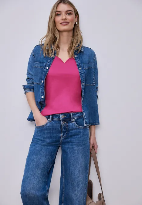 T-shirt à manches courtes avec encolure en cœur magenta dream T-shirt à manches courtes avec encolure en cœur magenta dream