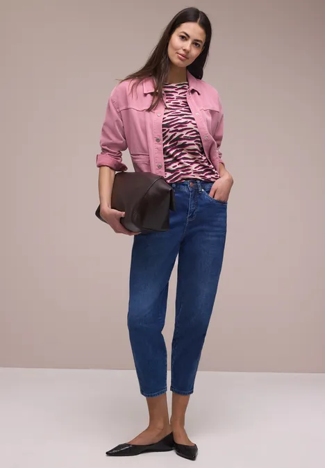 T-shirt à col rond avec détails de boutons minimal rose T-shirt à col rond avec détails de boutons minimal rose