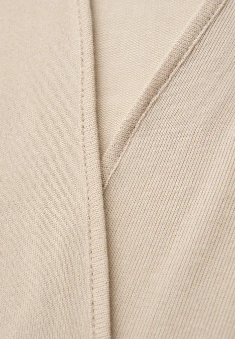 Jas met lange mouwen en een open pasvorm clay sand