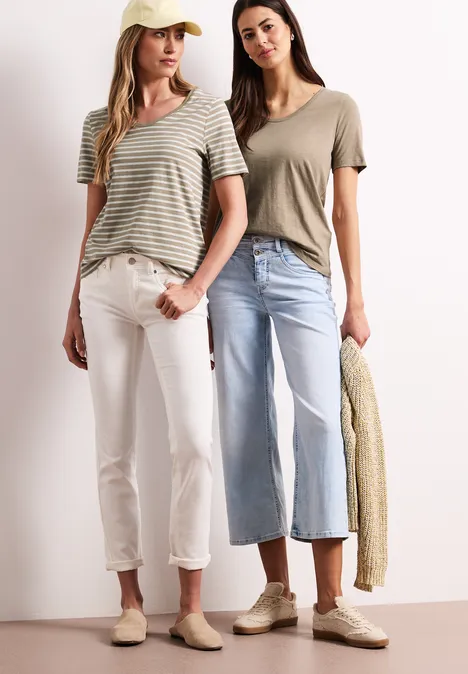 Lot de 2 T-shirts avec encolures arrondies en V safari beige Lot de 2 T-shirts avec encolures arrondies en V safari beige