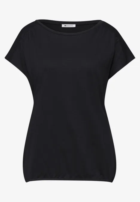 Shirt met ronde hals en rimpels Black Zwarte dames top met brede ronde hals, korte mouwen en elastische zoom.