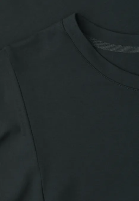 Einfarbiges schwarzes T-Shirt mit Rundhalsausschnitt