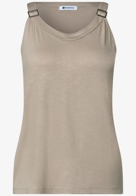 Schlichtes ärmelloses Top in Beige mit rundem Ausschnitt.