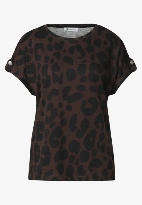 Damen-T-Shirt mit Rundhalsausschnitt, kurzen Ärmeln und braun-schwarzem Leopardenmuster.