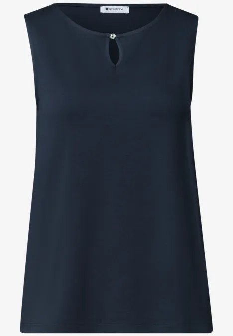 Débardeur femme bleu marine sans manches, encolure ronde avec petite ouverture et bouton.
