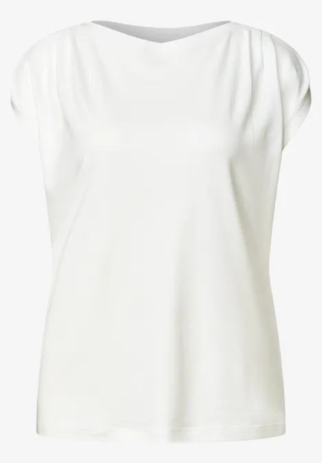 Weißes, ärmelloses Shirt mit weitem Rundhalsausschnitt.