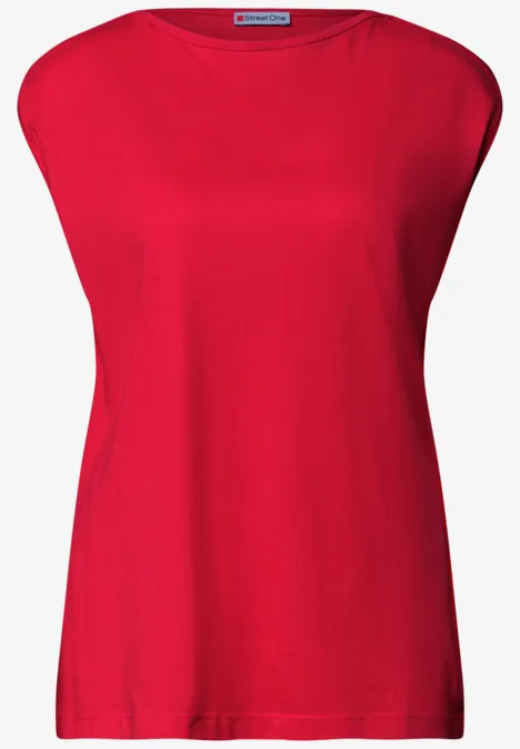 Basic Shirt mit U-Boot-Ausschnitt salsa red Ärmelloses, rotes Damenshirt mit Rundhalsausschnitt auf weißem Hintergrund