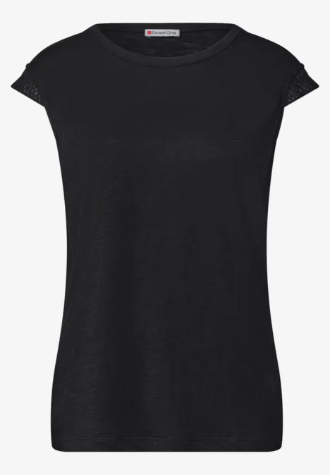 Schwarzes, schlichtes Damen-T-Shirt mit kurzen Ärmeln und Rundhalsausschnitt.