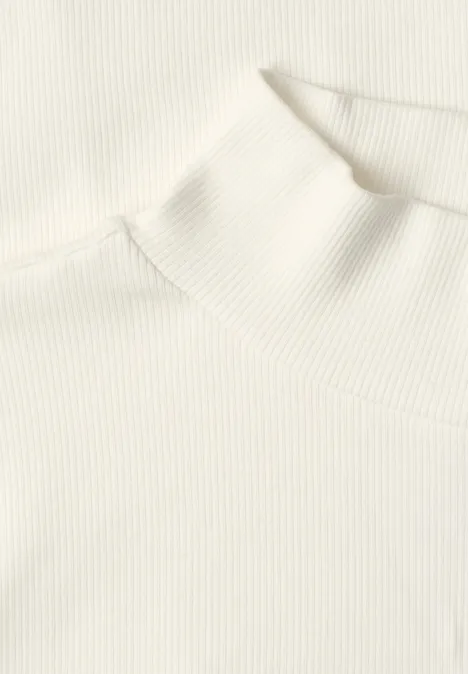 Shirt met col in ribbelpatroon off white Witte, geribbelde coltrui van fijne, zachte brei.
