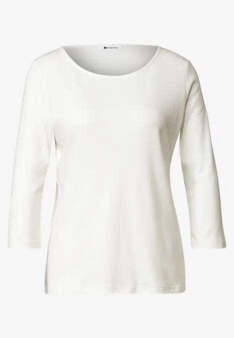 Einfaches weißes T-Shirt mit 3/4-Ärmeln und Rundhals für Damen.