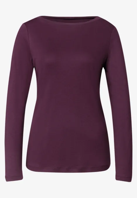 Langarm Shirt mit U-Boot-Ausschnitt berry maroon Ein schlichtes, langärmeliges Damenoberteil in dunklem Violett.