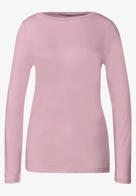 Lichtroze longsleeve met ronde hals en slanke pasvorm