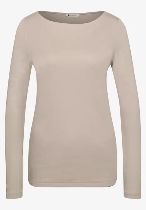 Schlichtes langärmeliges Damen-Shirt in Beige mit Rundhalsausschnitt