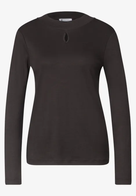 Zwarte longsleeve met ronde hals en kleine druppelsluiting