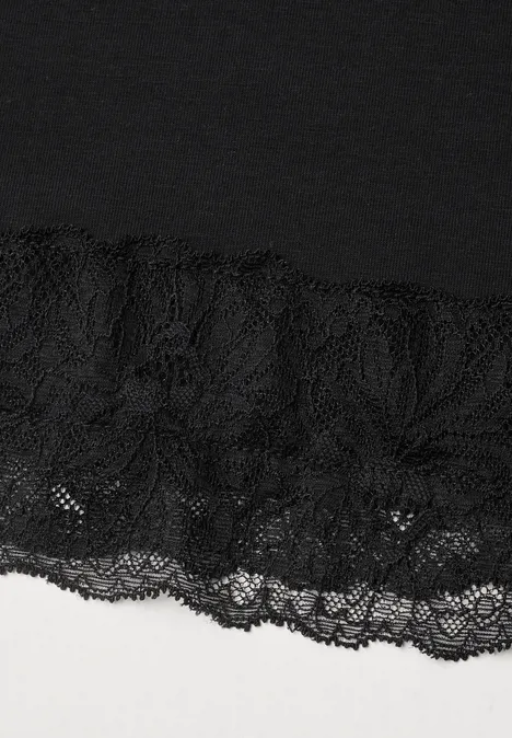 T-shirt à manches longues, col bateau et dentelle Black Schwarzer Spitzenstoff mit feinem, floralen Muster, transparent und elegant.