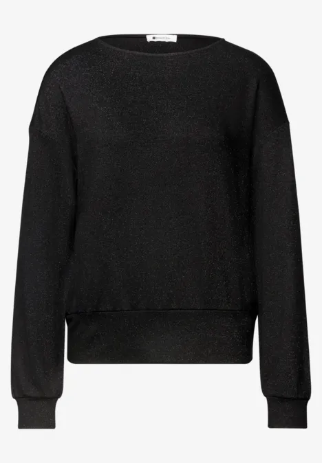 Shirt met gebreide look en vleermuismouwen Black Zwarte effen trui met ronde hals, lange mouwen en losse pasvorm.