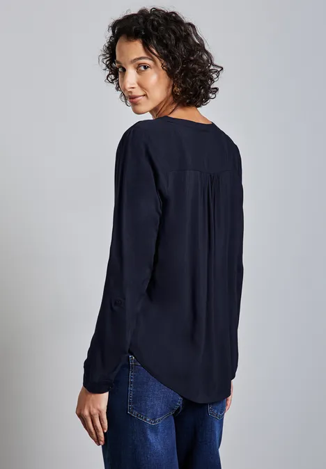 Basic Bluse in Unifarbe deep blue