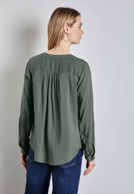 Basic Bluse in Unifarbe muse green