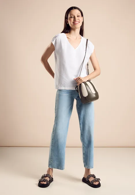 T-Shirt mit V-Ausschnitt White