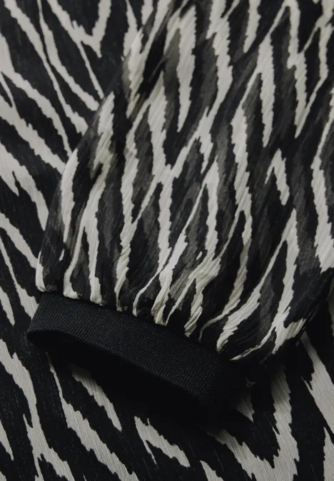Chiffon-Bluse Black