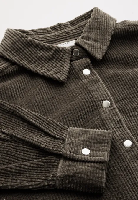 Cordbluse mit Knopfleiste muddy brown