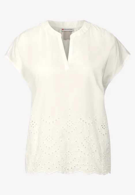 Blouse met borduursel off white