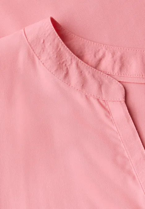 Split Neck Bluse in Unifarbe blush peach