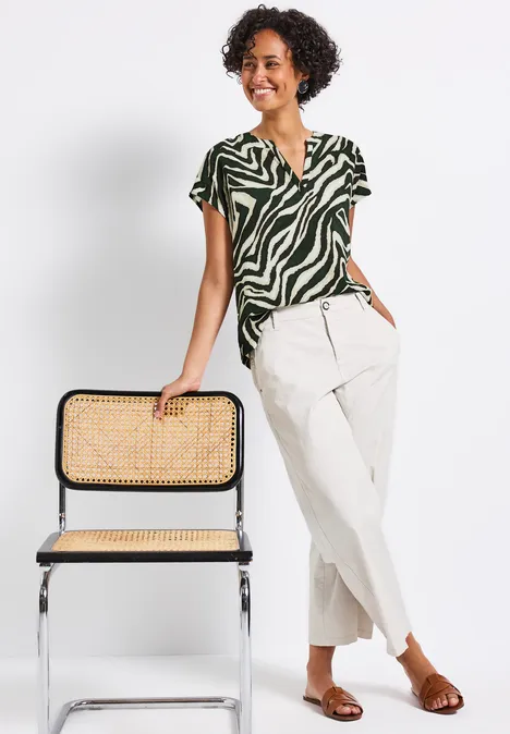 Bluse mit Zebra-Muster pine grove green