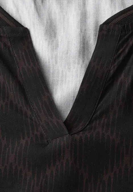 Split Neck Bluse mit Tape Black