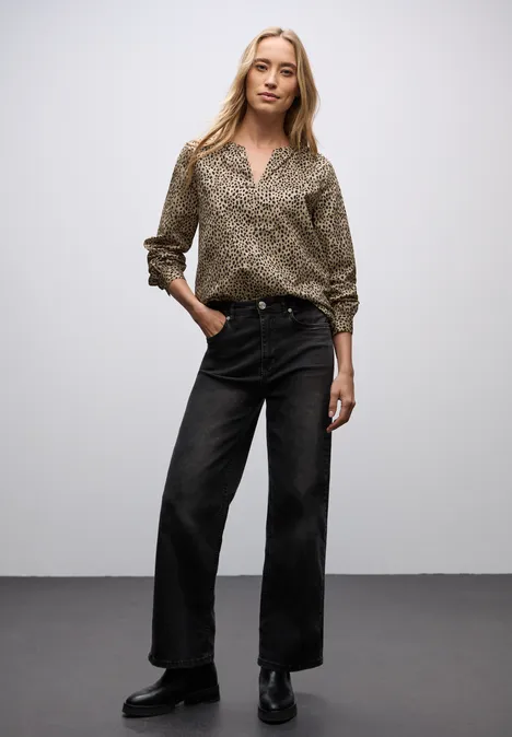 Cordbluse im Leo-Look sanded beige