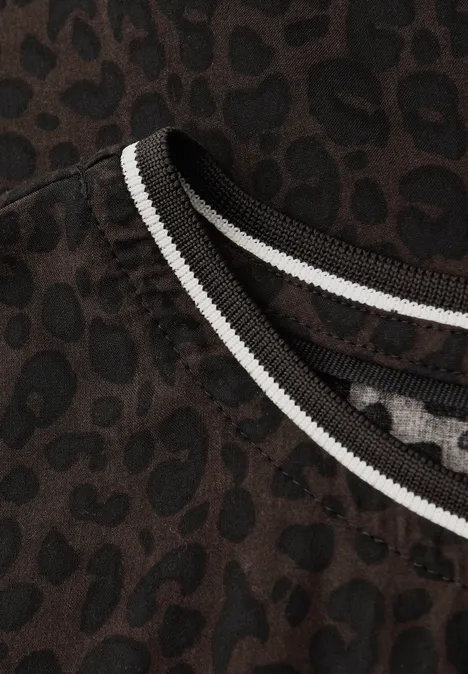 Leo blouse met taping details darkest brown