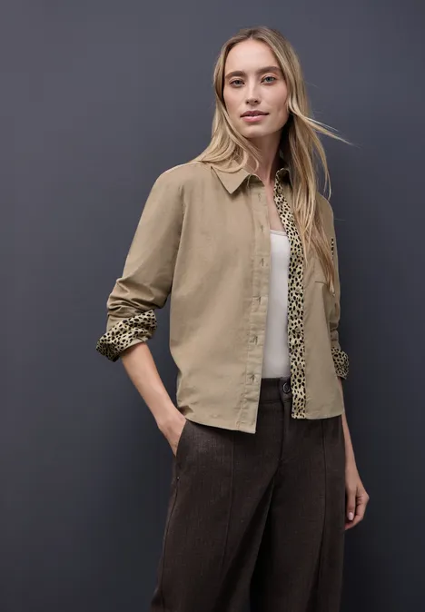 Corduroy blouse met tape details flowing beige