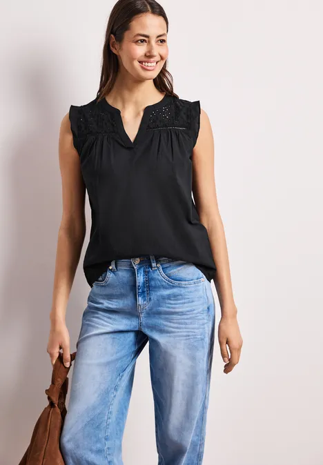 Blusentop mit Split Neck und Shiffleydetails Black