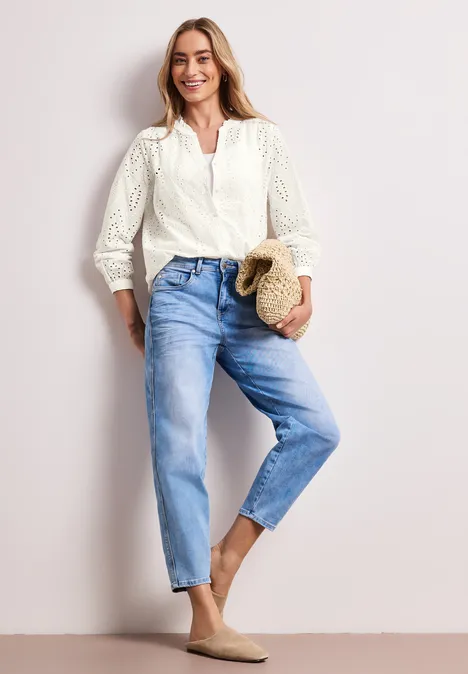Bluse mit Split Neck und Shiffley-Muster off white Bluse mit Split Neck und Shiffley-Muster off white