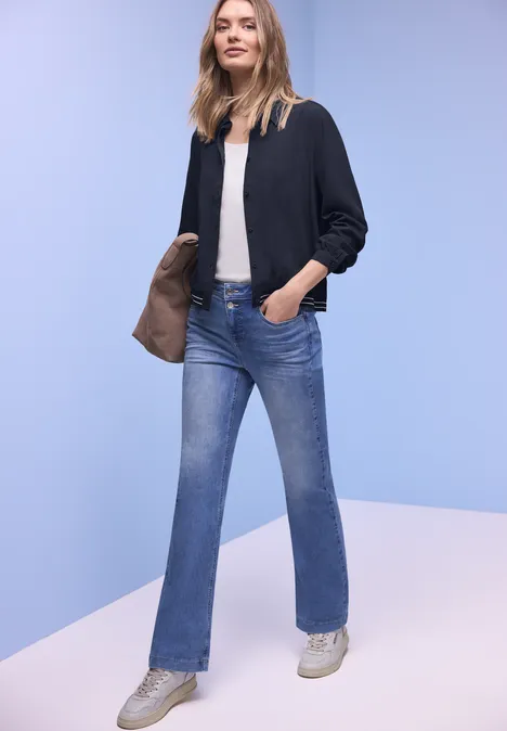 Chemisier avec détails collégiaux shadowed navy