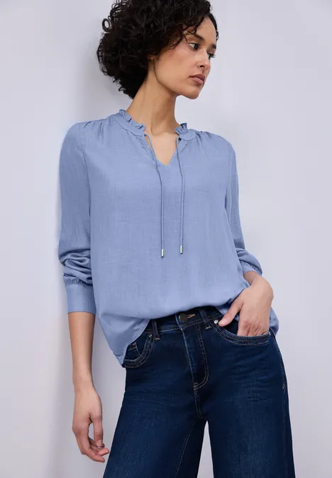 Blouse met ruches bonnet blue mel. Blouse met ruches bonnet blue mel.