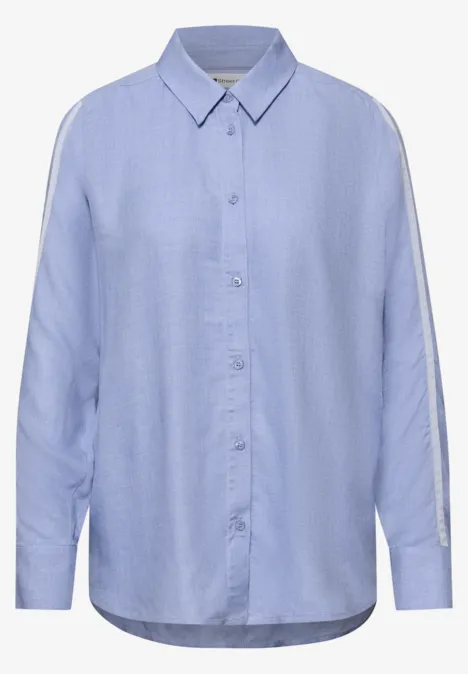 Overhemdblouse met getapete details bonnet blue mel. Overhemdblouse met getapete details bonnet blue mel.