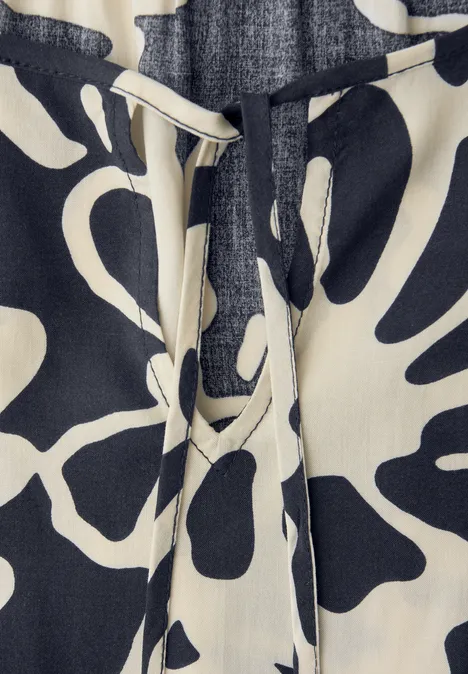 Bluzka koszulowa z detalami ze sznurka shadowed navy