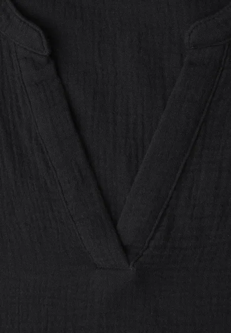 Kurzarm Bluse in Musselinqualität mit Turn-Up Black Kurzarm Bluse in Musselinqualität mit Turn-Up Black