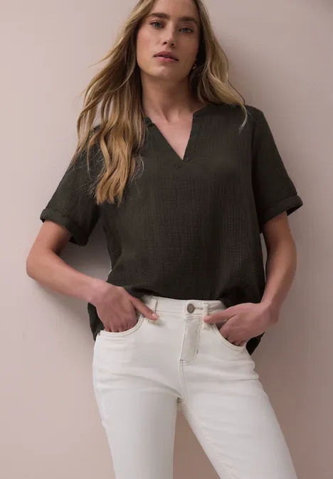 Blouse met korte mouwen in mousseline kwaliteit espresso brown