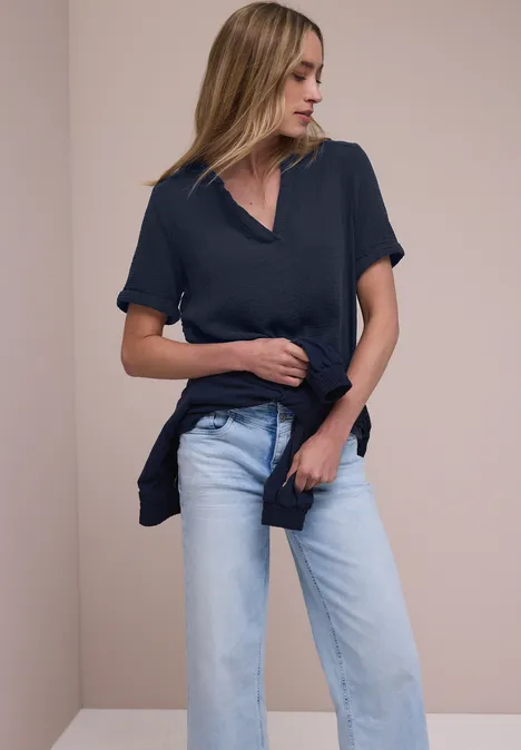 Kurzarm Bluse in Musselinqualität mit Turn-Up shadowed navy Kurzarm Bluse in Musselinqualität mit Turn-Up shadowed navy