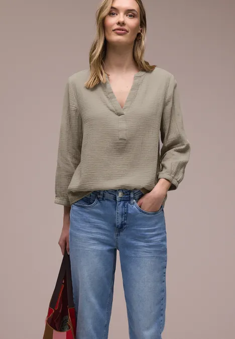 3/4-mouwen blouse in mousseline kwaliteit timeless beige