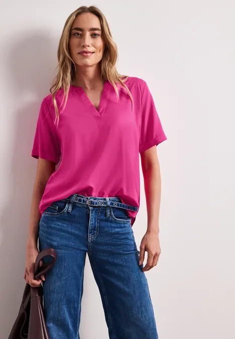Kurzarm Bluse mit Split Neck in Unifarbe magenta dream