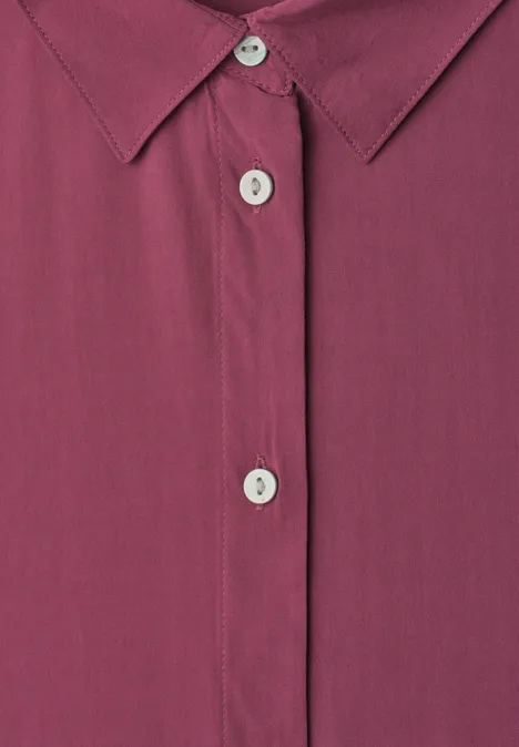 Overhemd met korte mouwen in effen kleur dark clouded blush Bordeauxfarbene Bluse mit spitzem Kragen und elfenbeinfarbenen Knöpfen