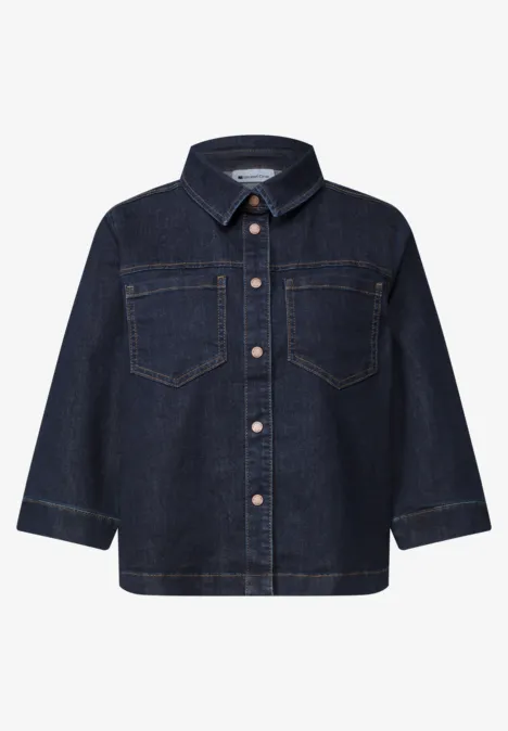 Denim overhemd in rinsed-look Rinse Soft Washed Dunkelblaue Jeansjacke mit Knopfleiste, Brusttaschen und klassischem Kragen.