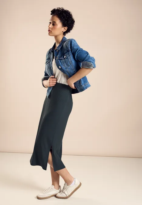 Gerippter Midirock cool vintage green