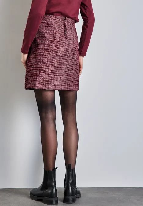 Gemusterter Bouclé-Rock mulberry red