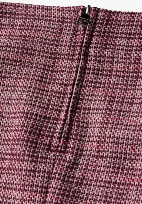 Gemusterter Bouclé-Rock mulberry red